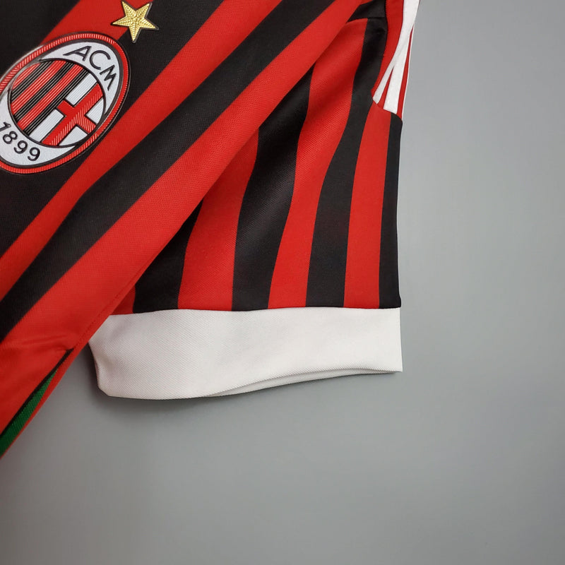 Camisa Retrô AC Milan 2011/12 Home